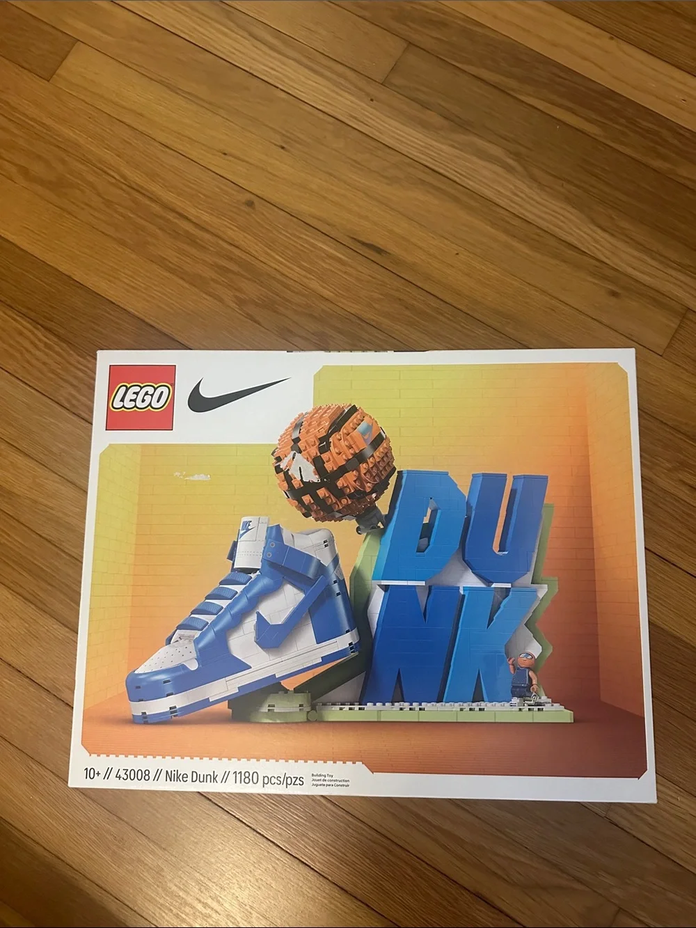 #43008 Nike Dunk x LEGO® Set UNOPENED